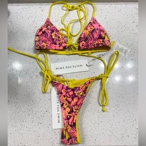 White Fox Boutique Suns out Hawaiian print bikini set.
